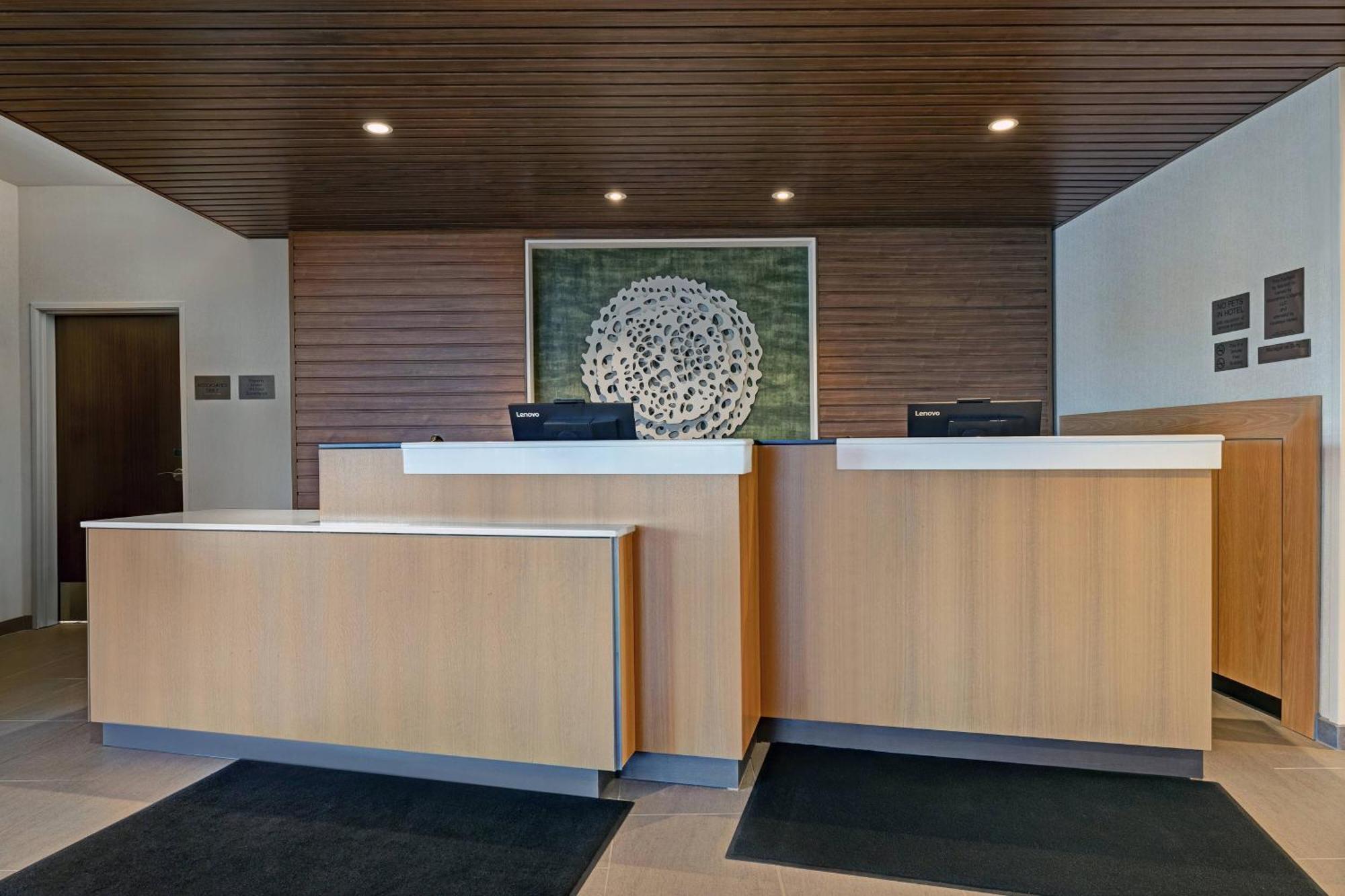 Fairfield Inn & Suites By Marriott Milwaukee Brookfield Exterior foto